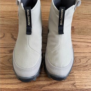 Salomon Snow Clog Mid Boots - grey, size M8.5